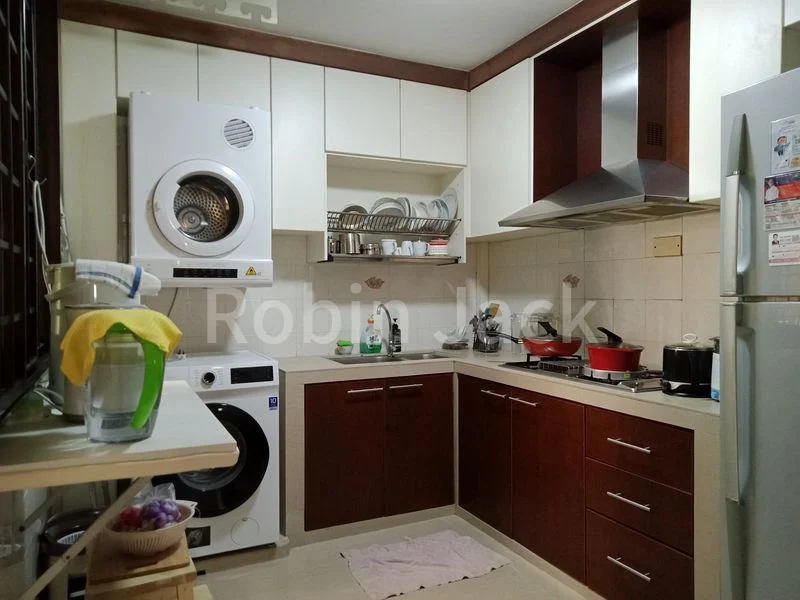 Premium HDB for Sale in 341A Sembawang Close - Image 2