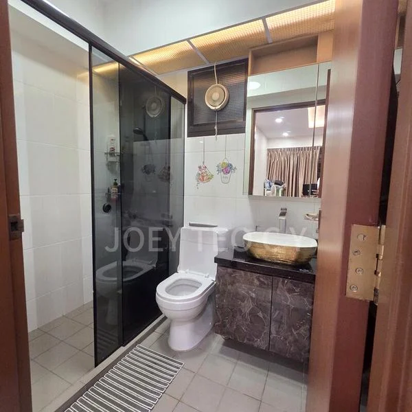 Premium HDB for Sale in 33 Ghim Moh Link - Image 7