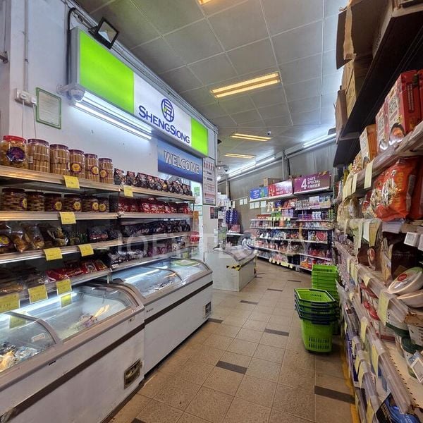 Premium HDB for Sale in 33 Ghim Moh Link - Image 5