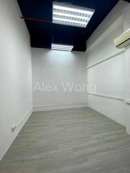 Light Industrial (B1) for Rent: A'Posh BizHub - Image 2