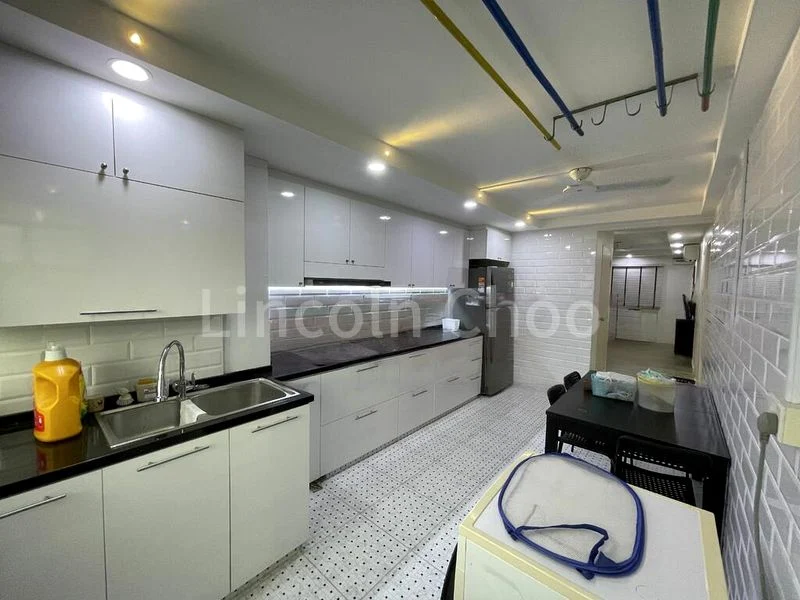 3 Room (3NG) HDB for Rent in  208 Yishun Street 21 - Image 10