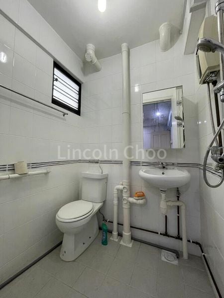 3 Room (3NG) HDB for Rent in  208 Yishun Street 21 - Image 9