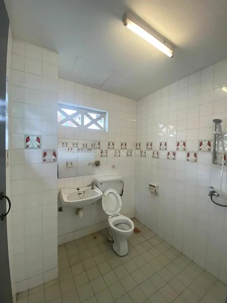 Office for Rent: Sago Street - Image 5