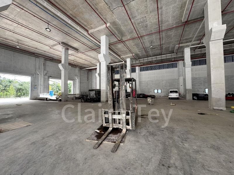 Factory / Workshop (B2) for Rent: 33 Tuas Basin Link - Image 2