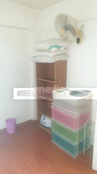 Common Room (HDB) for Rent in  118 Ang Mo Kio Avenue 4 - Image 2