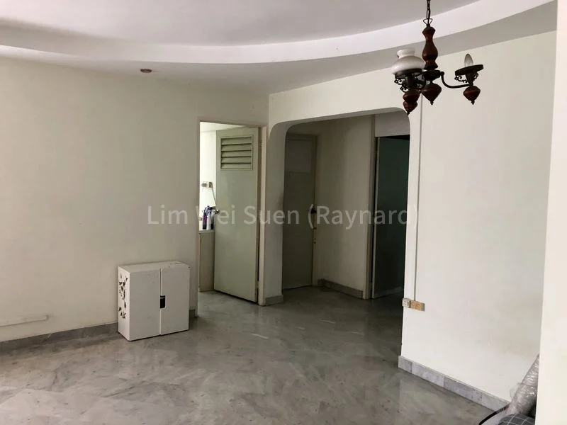 4 Room (4NG) HDB for Rent in  210 Bukit Batok Street 21 - Image 3