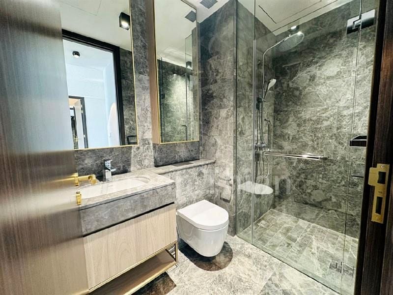 2 Bed Condo for Sale in  Meyer Mansion - Image 5