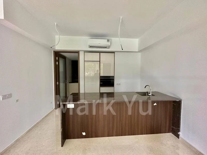 4 Bed Condo for Rent in  Kopar At Newton - Image 1