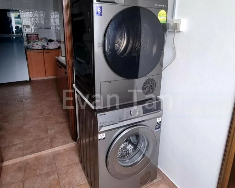 Master Room (Condo) for Rent in Eastvale - Image 5