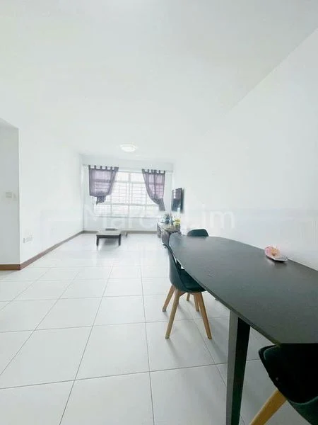 4 Room (4A) HDB for Sale in  213A Punggol Walk - Image 4