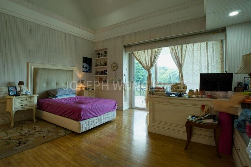 7 Bed Bungalow (Landed) for Sale in  Cosford Road - Image 8