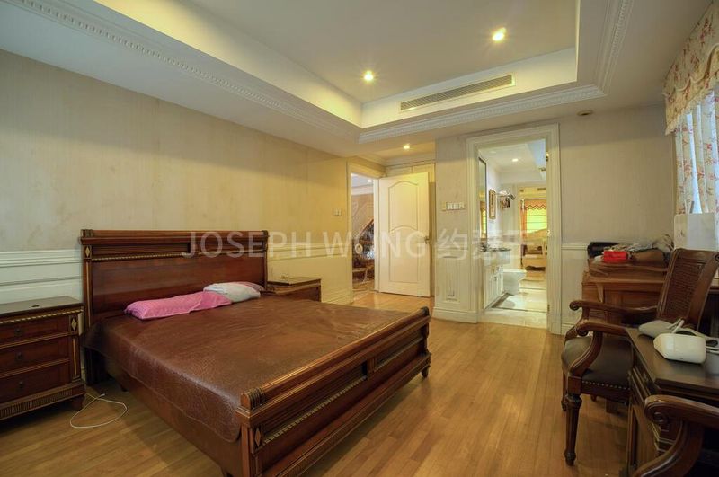 7 Bed Bungalow (Landed) for Sale in  Cosford Road - Image 7