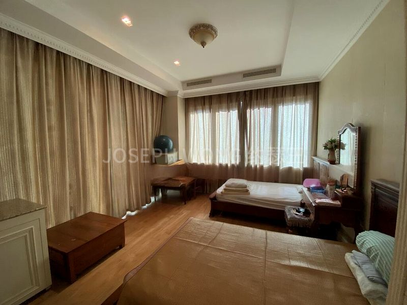 7 Bed Bungalow (Landed) for Sale in  Cosford Road - Image 6