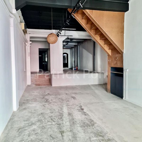 Food & Beverage for Sale: Prime F&B Shop Space on Keong Saik Road - Image 4