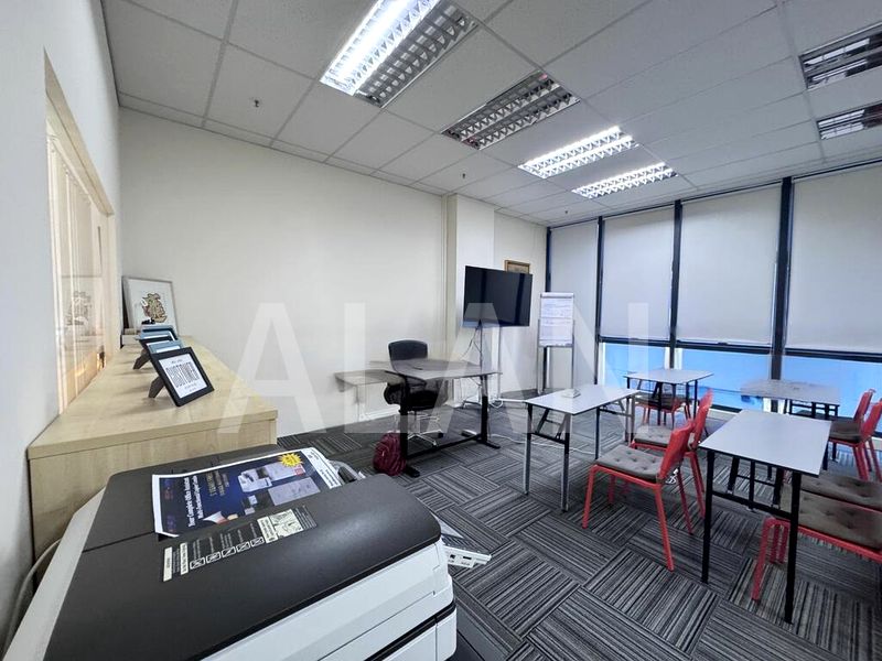 Light Industrial (B1) for Rent: A'Posh BizHub - Image 4
