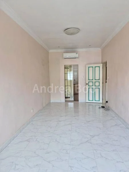 5 Bed Terraced House (Landed) for Sale in  Frankel Estate - Image 3