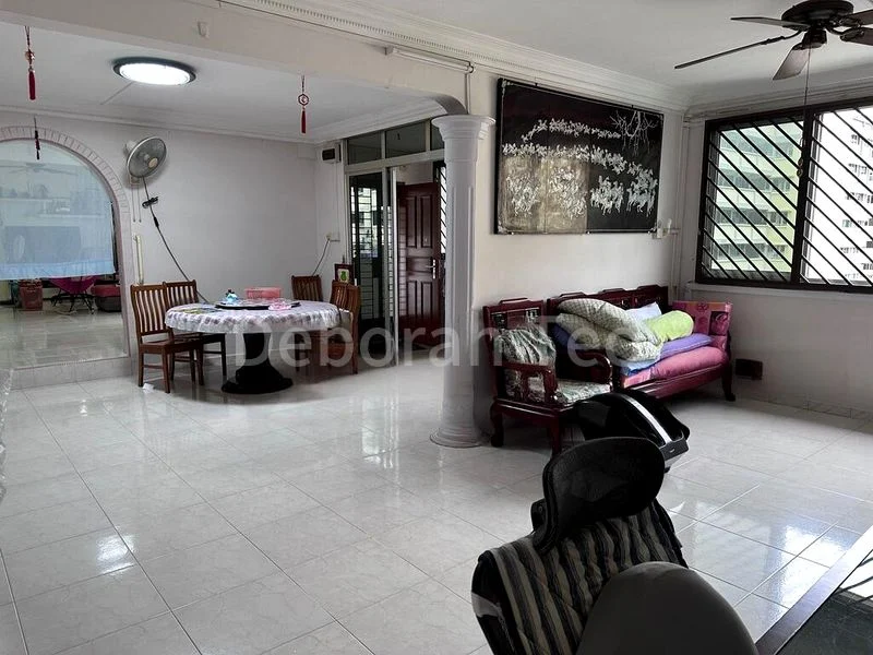 5 Room (5I) HDB for Sale in  165 Simei Road - Image 6