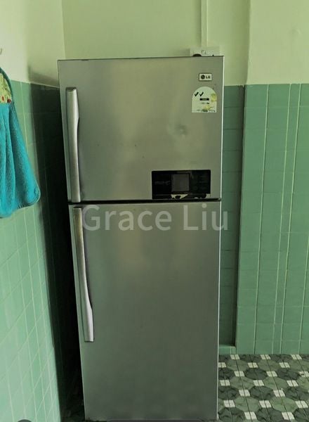 3 Room (3I) HDB for Rent in  177 Toa Payoh Central - Image 3