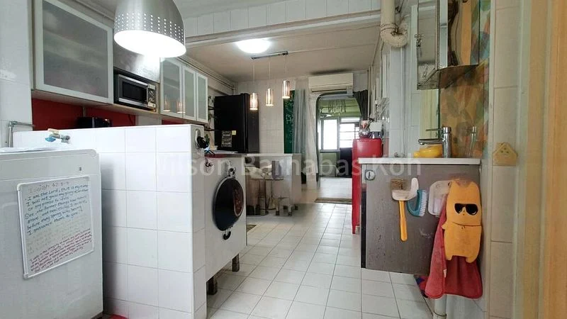 3 Room (3I) HDB for Rent in  168 Lorong 1 Toa Payoh - Image 9