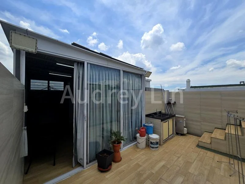 3 Bed Condo for Sale in  The Centris - Image 3