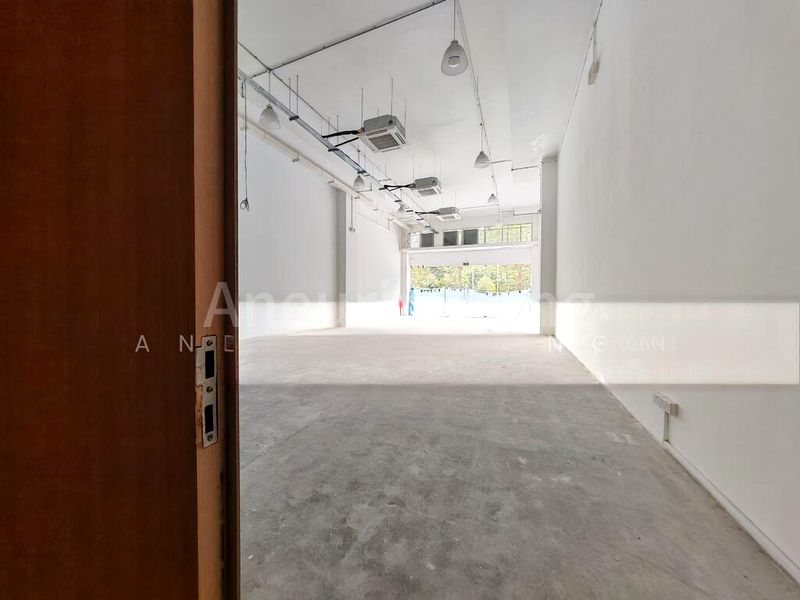 Light Industrial (B1) for Rent: Interlocal Centre - Image 12