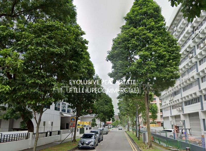 Light Industrial (B1) for Rent: D13 B1 Industrial Unit at Macpherson - Image 2