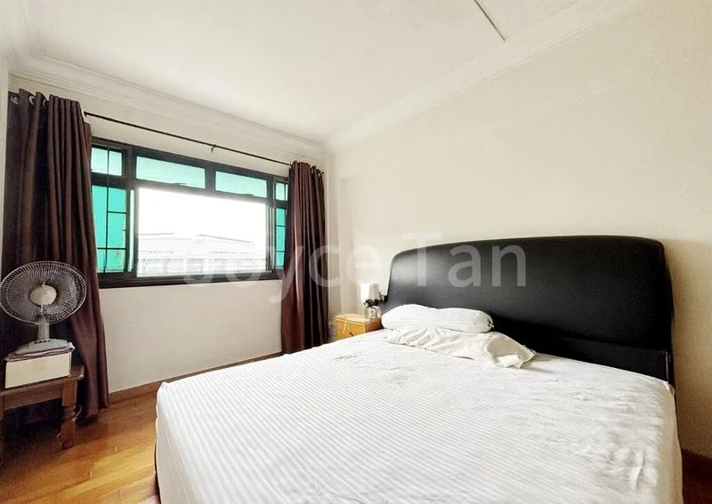 4 Room (4A) HDB for Sale in  238 Compassvale Walk - Image 7