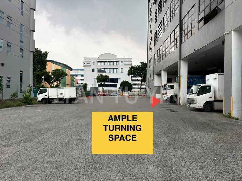 Factory / Workshop (B2) for Rent: 61 Yishun Industrial Park A - Image 2