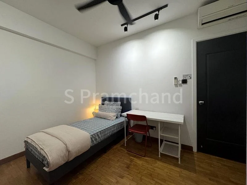 6 Bed Executive Condo for Rent in  Whitewater - Image 13