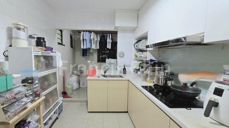 Executive HDB for Sale in  652 Senja Link - Image 8