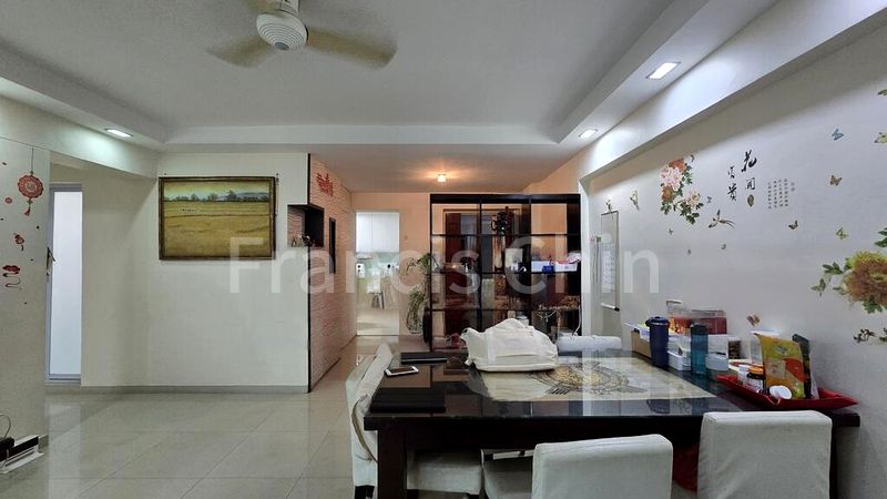 Executive HDB for Sale in  652 Senja Link - Image 5