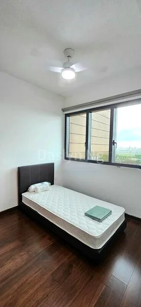 2 Bed Condo for Sale in  Normanton Park - Image 5