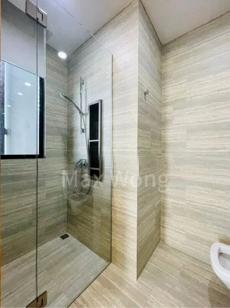 2 Bed Condo for Sale in  The Crest - Image 7