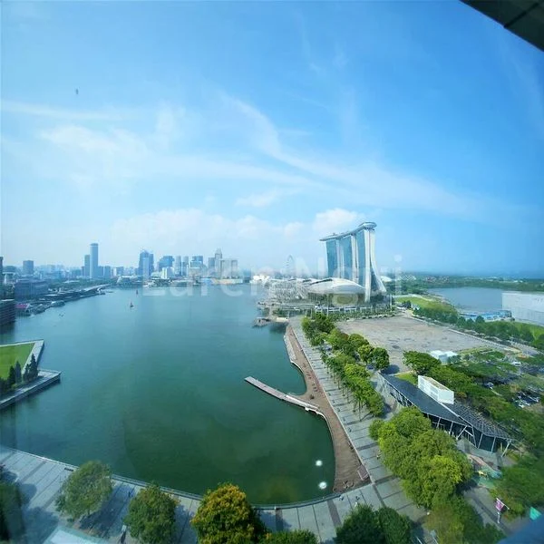 4 Bed Condo for Rent in  Marina Bay Residences - Image 2