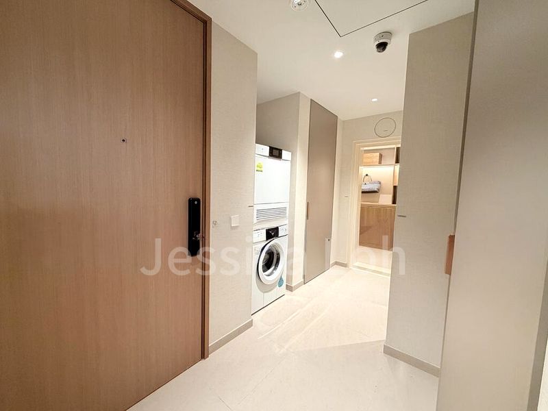 5 Bed Condo for Sale in  Skye at Holland - Image 3