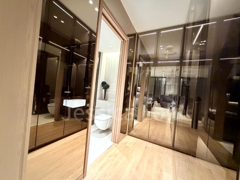 5 Bed Condo for Sale in  Skye at Holland - Image 2