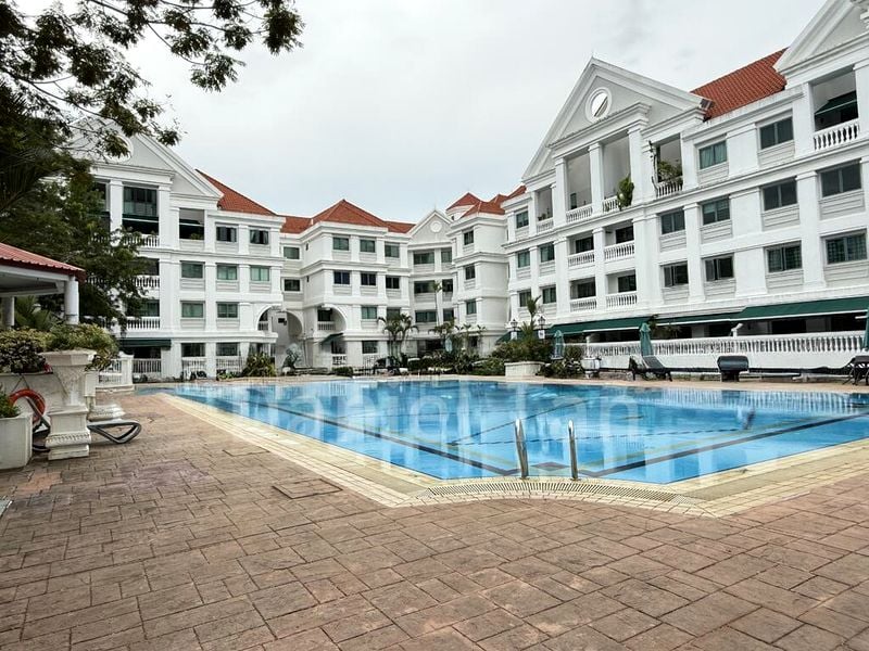 3 Bed Condo for Sale in  Stratford Court - Image 4