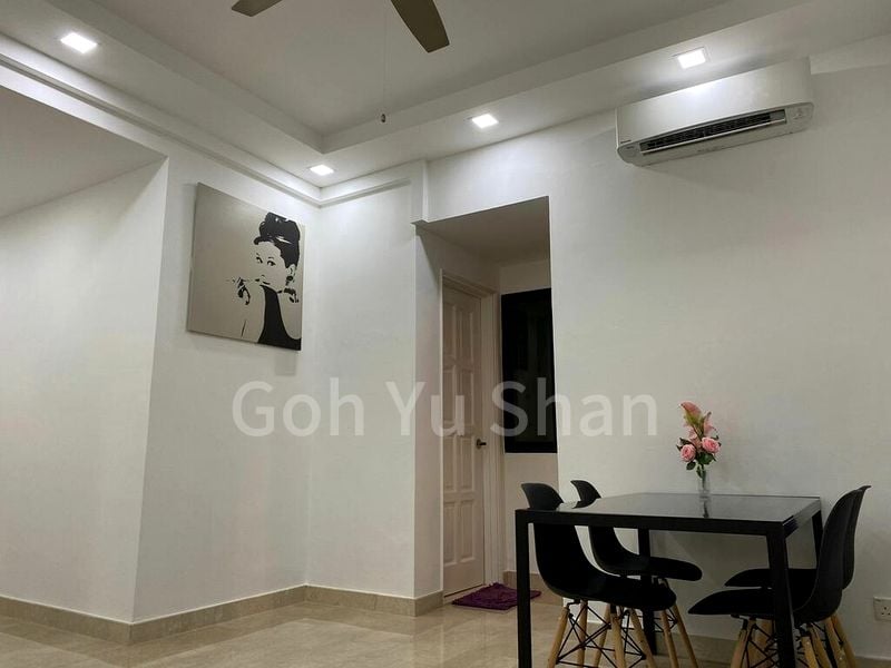 Master Room (Condo) for Rent in  Simsville - Image 5