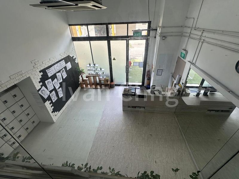 Light Industrial (B1) for Rent: Tradehub 21 - Image 1