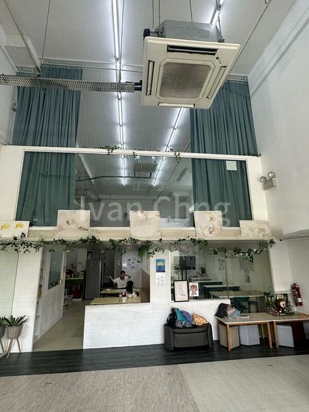 Light Industrial (B1) for Rent: Tradehub 21 - Image 3