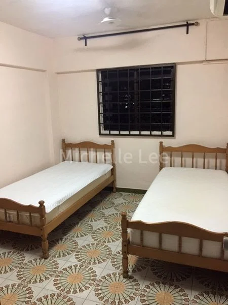 Common Room (HDB) for Rent in 301 Ang Mo Kio Avenue 3 - Image 1