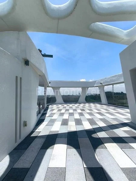 6 Bed Condo for Rent in  Cape Royale - Image 9