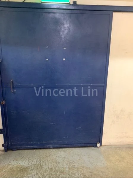 Light Industrial (B1) for Rent in  Tong Lee Building Block B - Image 1