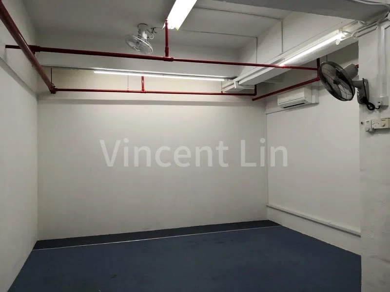 Light Industrial (B1) for Rent in Tong Lee Building Block B - Image 1