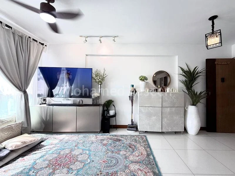 4 Room (4A) HDB for Sale in  661B Edgedale Plains - Image 3