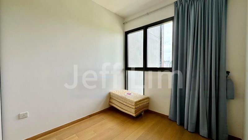 1 Bed Condo for Rent in Midwood - Image 2