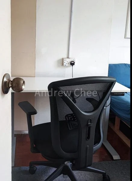 Common Room (Condo) for Rent in  Pandan Valley - Image 4
