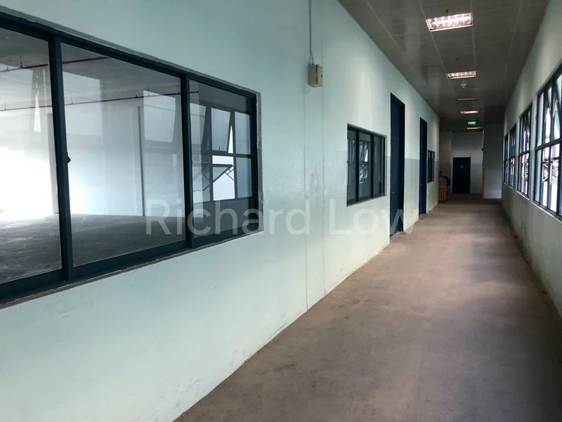 Factory / Workshop (B2) for Rent in  Loyang Industrial Estate - Image 6
