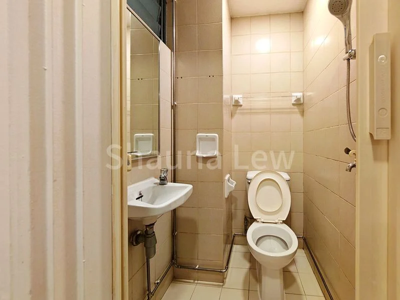 4 Bed Apartment (Condo) for Rent in Grange 70 - Image 34