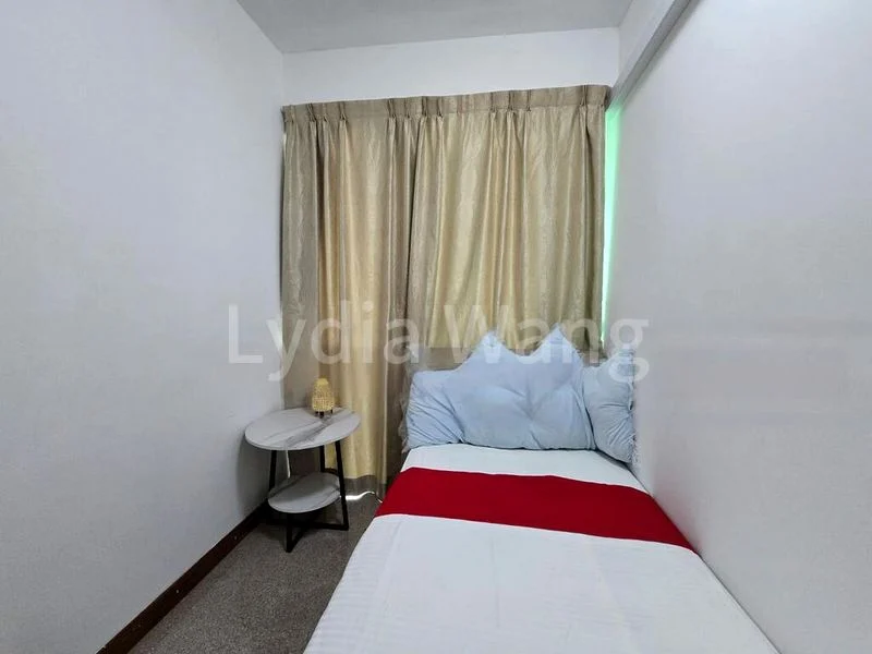 Common Room (Condo) for Rent in  Papillon - Image 1